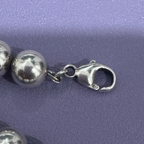 Tiffany & Co. Silver Bead Bracelet with Heart Tag - Picture 4 of 12